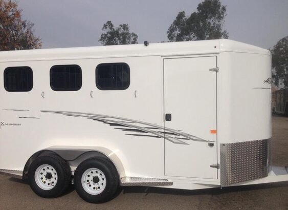 2021 Trails West 3 Horse BP Trailer