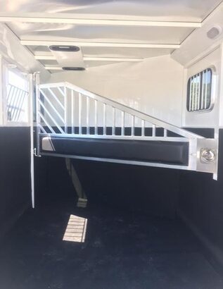 2021 Trails West Classic 2 Horse Trailer