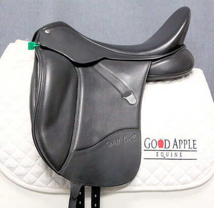 Bates’ Isabell Dressage Saddle & Accessories, 18ins / Adjustable Gullet – 5476-1