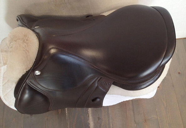 17.5″ CWD Hunter Mademoiselle 2Gs Saddle 2020 3C