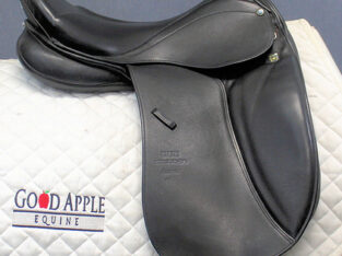 REDUCED Stübben Aramis N.T. Dressage Saddle (with Biomex Seat) 17ins / Wide – 4623-1