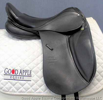 REDUCED Stübben Aramis N.T. Dressage Saddle (with Biomex Seat) 17ins / Wide – 4623-1