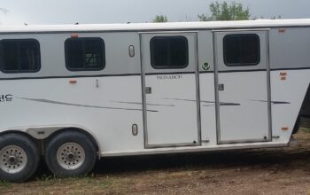 2003 Mid Tack 3H Classic Monarch